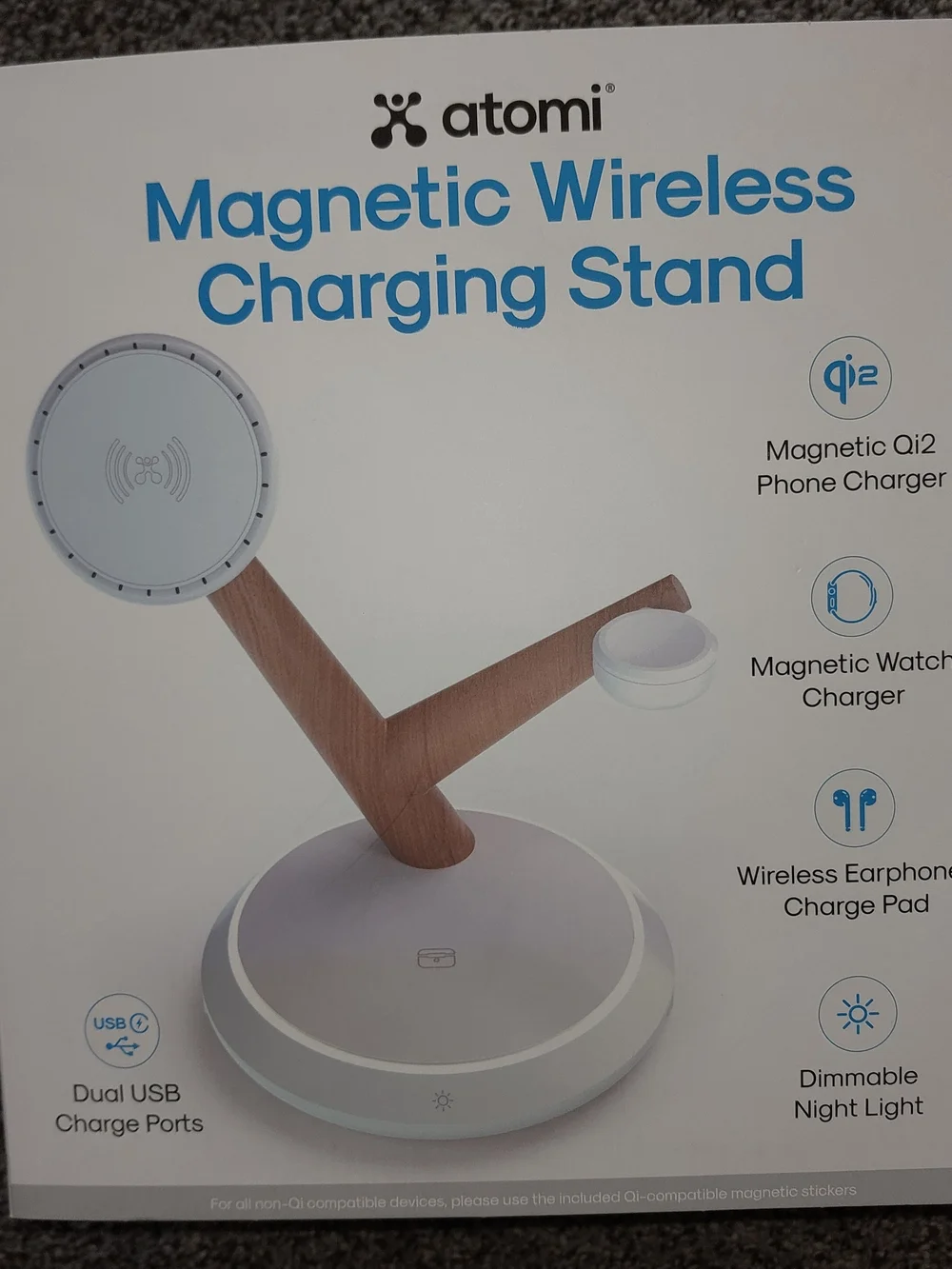 atomi Magnetic Wireless Charging Stand - White & Wood